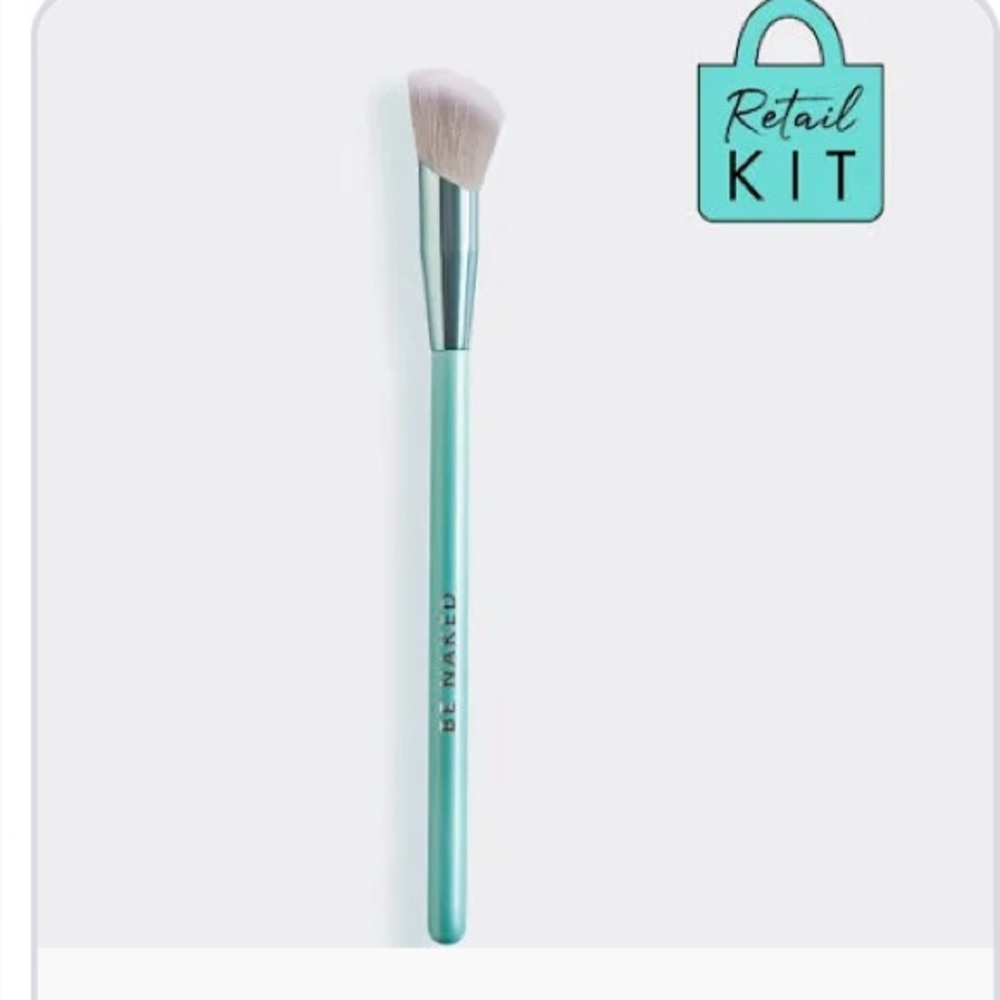 Be Naked LBLA Cleansing Makeup Brush